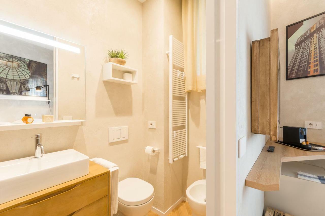 Duomo Deluxe Room Милан Экстерьер фото
